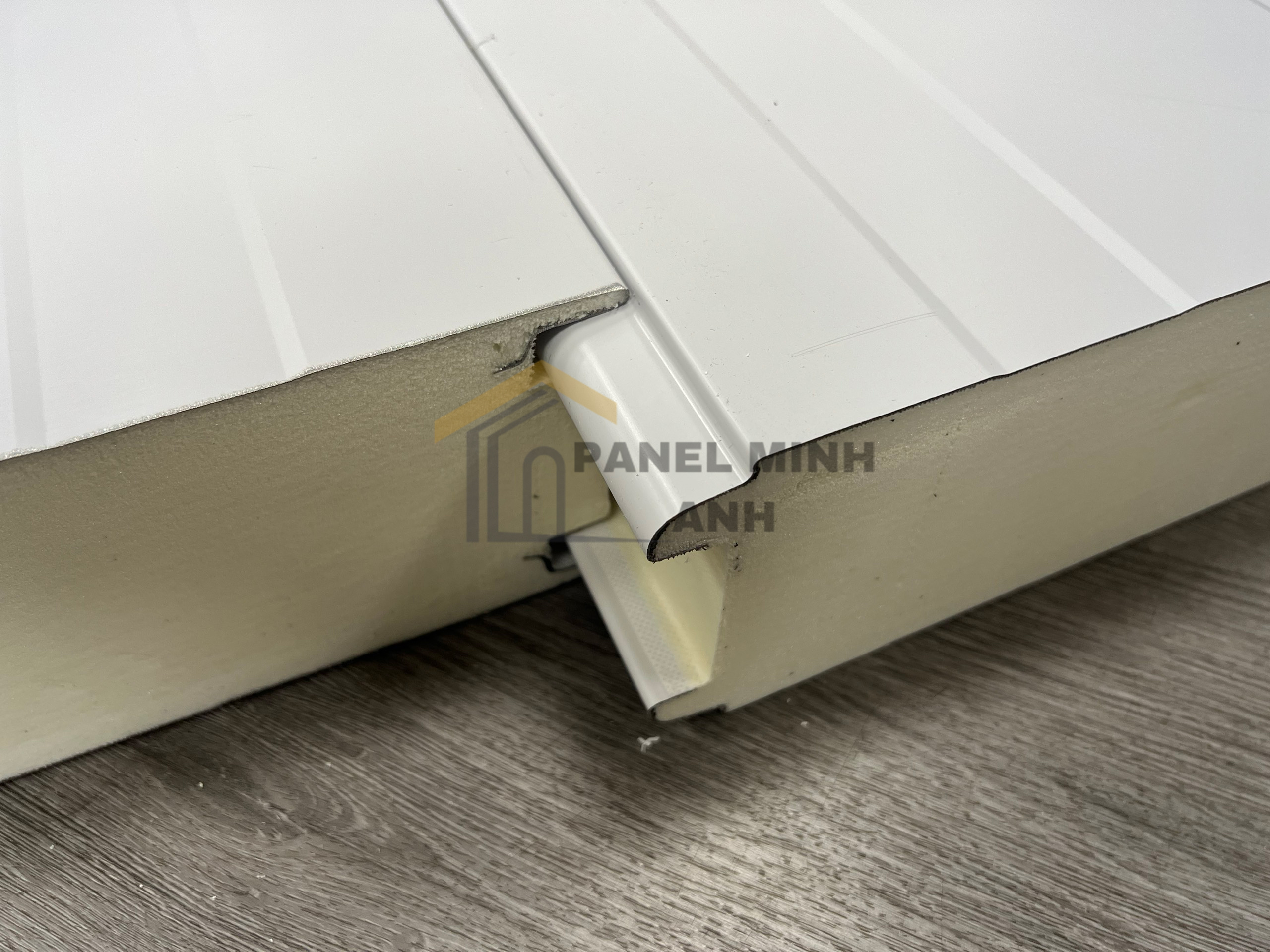 Ưu điểm của panel PU 100mm